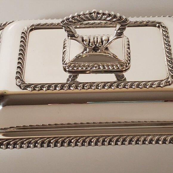 Birks Regency Silver Plated Serving Dish with Lid - Picture 6 of 11